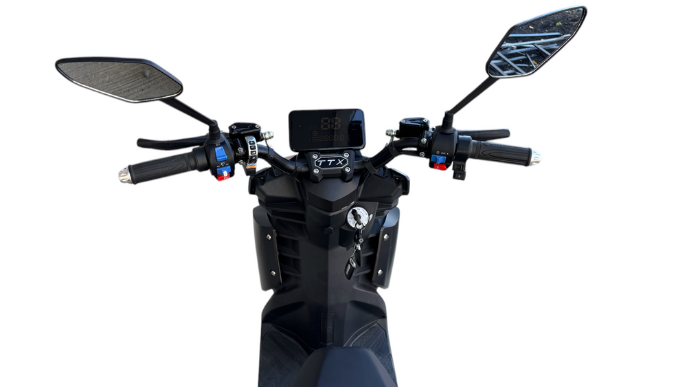 Stealth Pro Electric Scooter/Moped 70 Mile Range 50MPH - Bluetooth Speakers