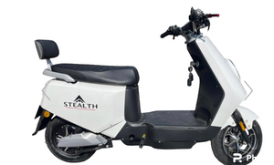 The Commuter Electric Scooter/Moped  1500W 72V 32AH 35MPH